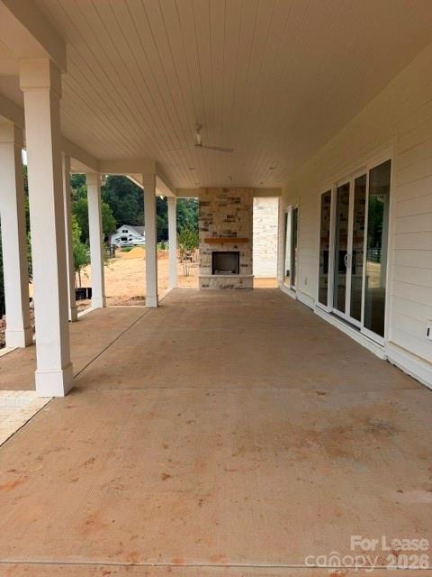 Building Photo - 14915 Black Farms Rd
