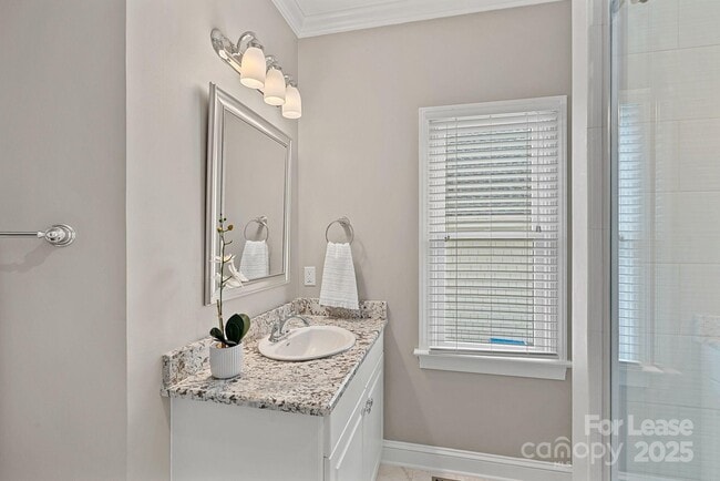 Building Photo - 17308 Players Ridge Dr
