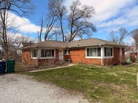 Building Photo - 1506 Rumely St