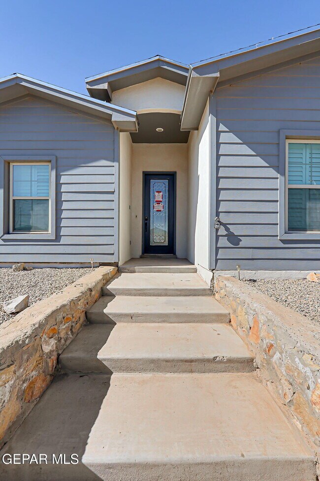 Building Photo - 2505 Mike Price Dr