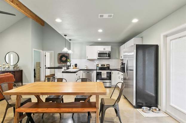 Building Photo - 6301 Hunterwood Dr
