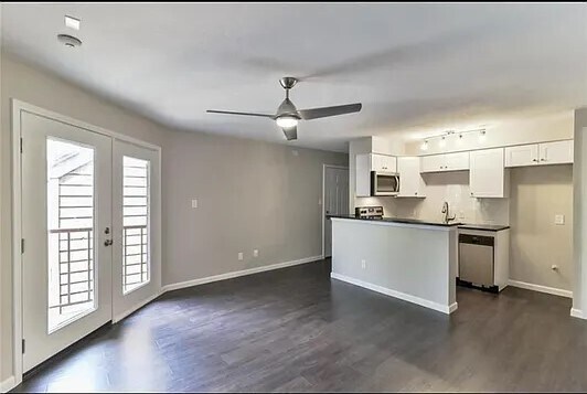 Building Photo - 2311 Basil Dr