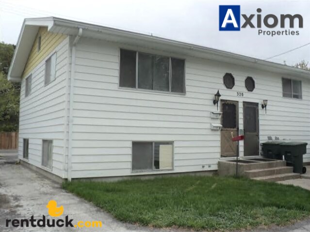 Building Photo - 322 S. 11th-Unit B (downstairs)