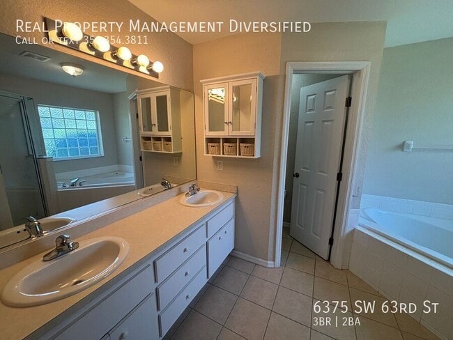 Building Photo - 6375 SW 63rd St