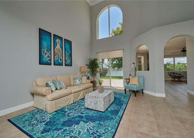 Building Photo - 6024 Santa Margarito Dr
