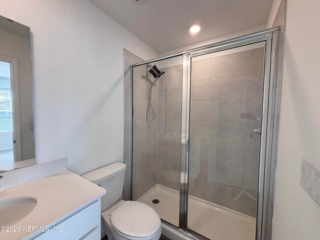 Building Photo - 694 Holly Lks Dr