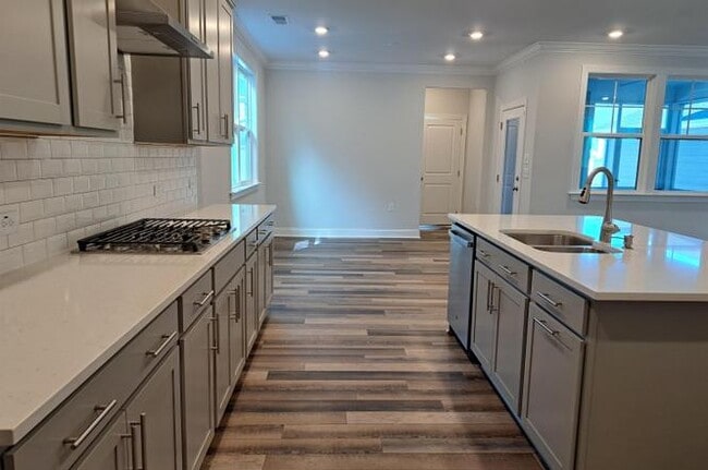 Building Photo - 324 Natsam Wds Wy