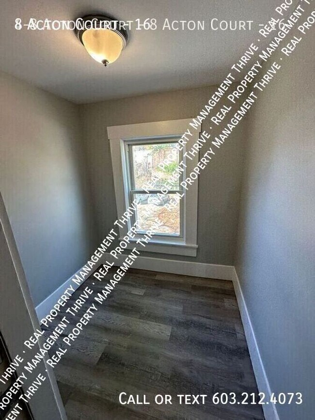 Building Photo - 8 Acton Ct