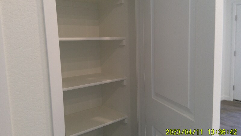 Building Photo - 5375 Euclid Dr