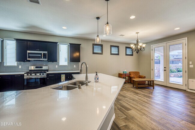 Building Photo - 12315 Houghton Springs Dr