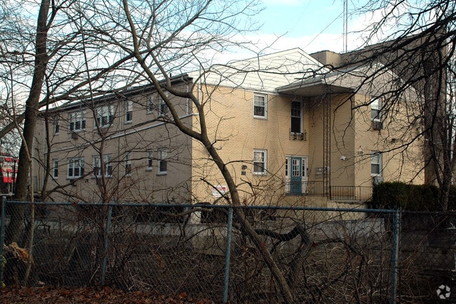 Building Photo - 239 Hamilton St