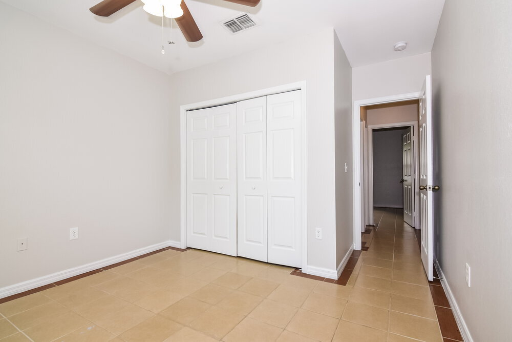 Building Photo - 6557 Shepherd Oaks Rd