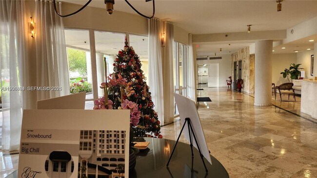 Building Photo - 2351 Douglas Rd