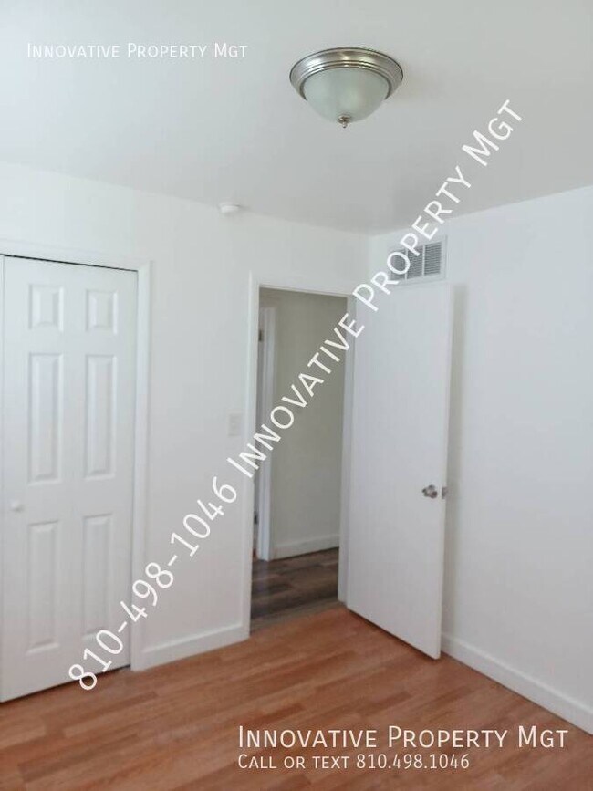 Building Photo - 5476 Westchester Dr