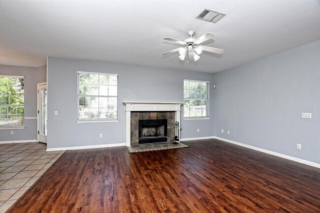 Building Photo - 9934 Barbrook Dr