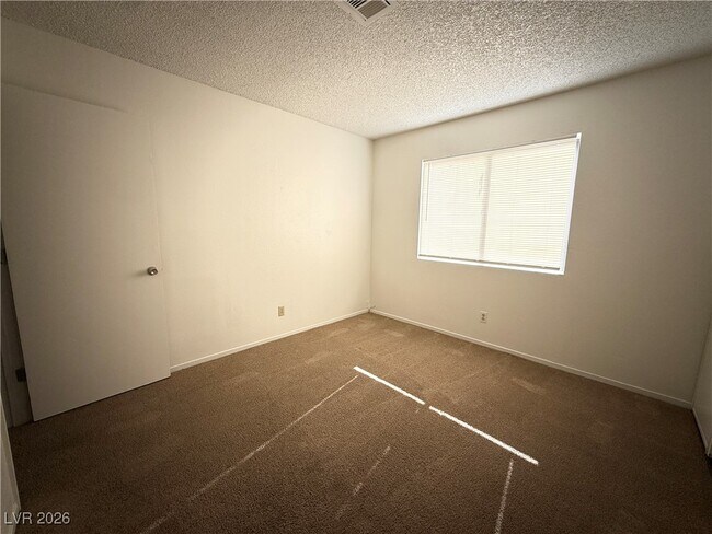 Building Photo - 129 Colbath St