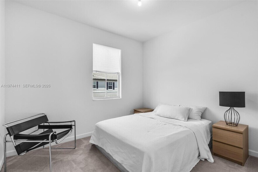 Building Photo - 11927 NW 46th St