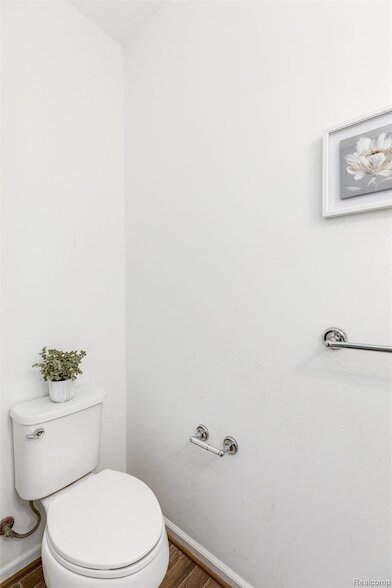Building Photo - 2769 Ashcombe Dr.