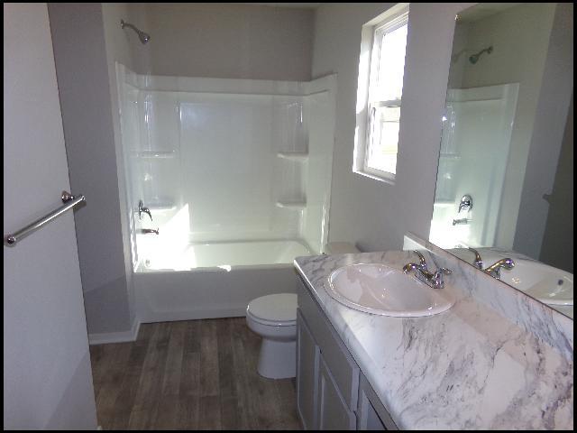 Building Photo - 1817 Tiger Lily Ln