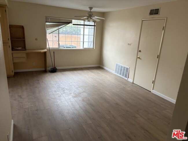 Building Photo - 20477 Mayall St