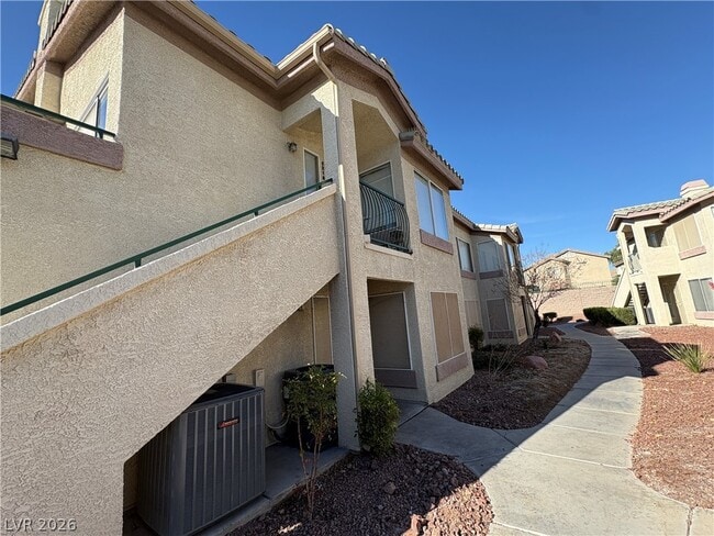 Building Photo - 5710 E Tropicana Ave