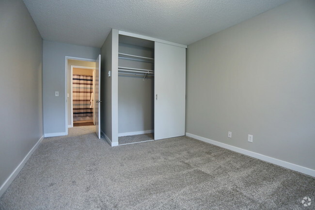 Interior Photo - Crestwood Apartments