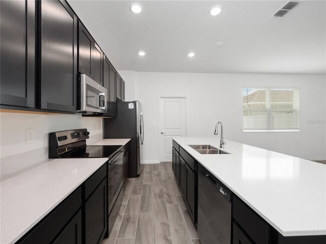 Building Photo - 15797 Water Spring Blvd