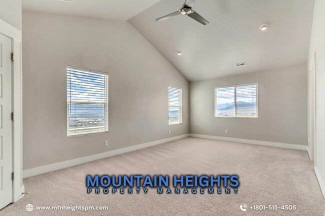 Building Photo - 3727 N 900 W