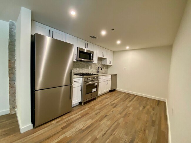 Building Photo - Brand New Luxury Apartments Steps from Beltline