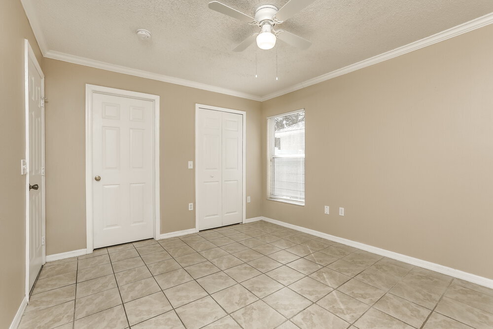 Building Photo - 326 Daniels Pointe Dr