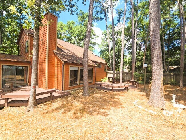 Building Photo - 25 N Mossrock Rd