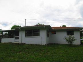 Building Photo - 104 S J Kellner Blvd