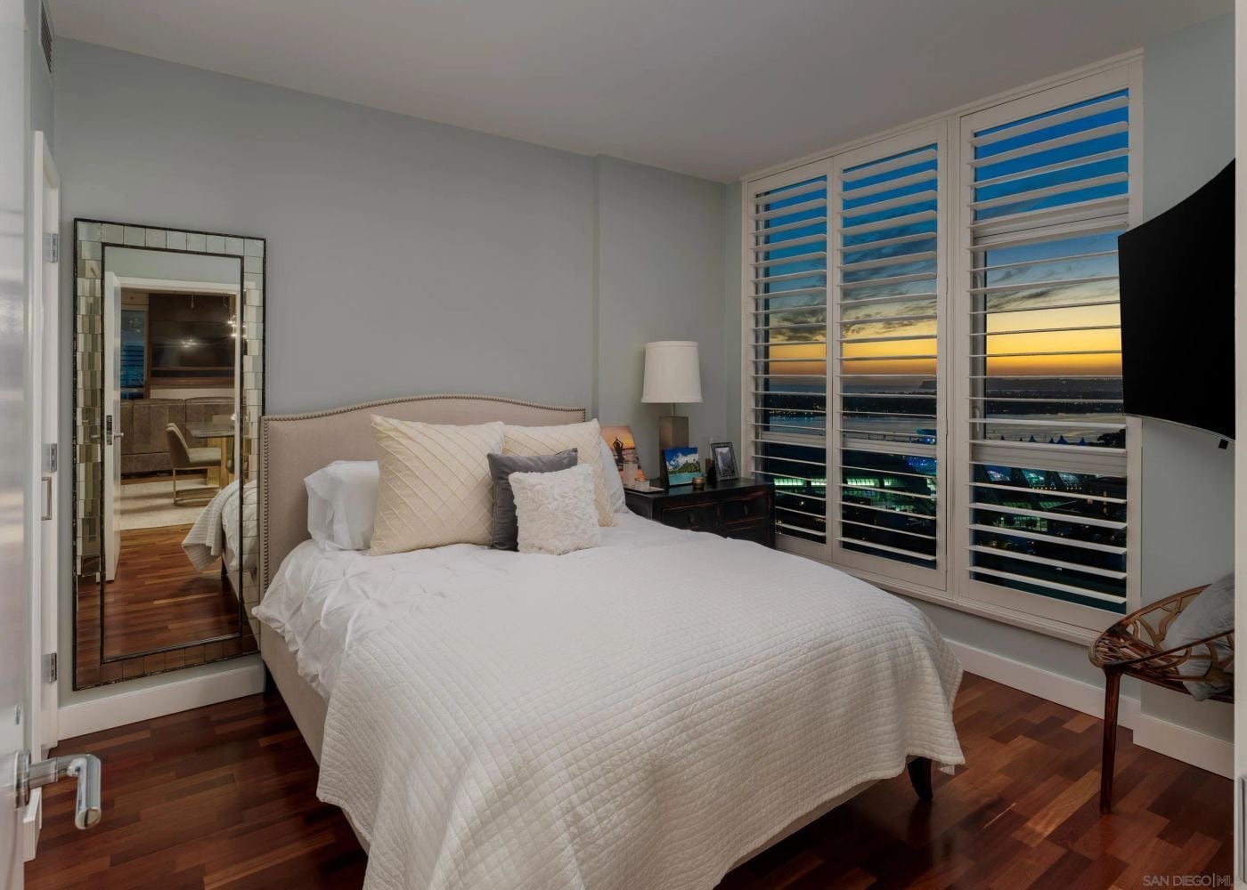 Building Photo - 325 Seventh Ave