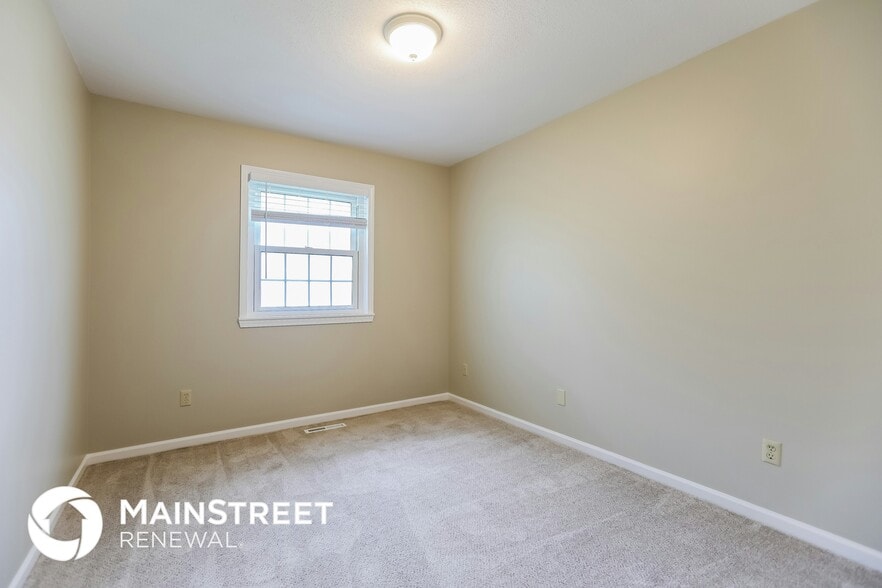 Building Photo - 209 S Montclaire Dr