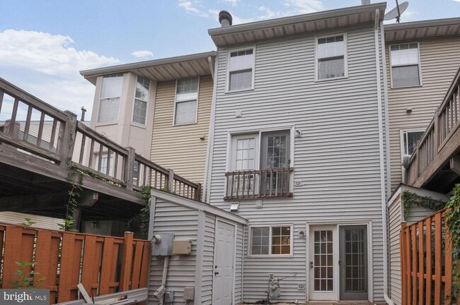 Building Photo - 13115 Quail Creek Ln