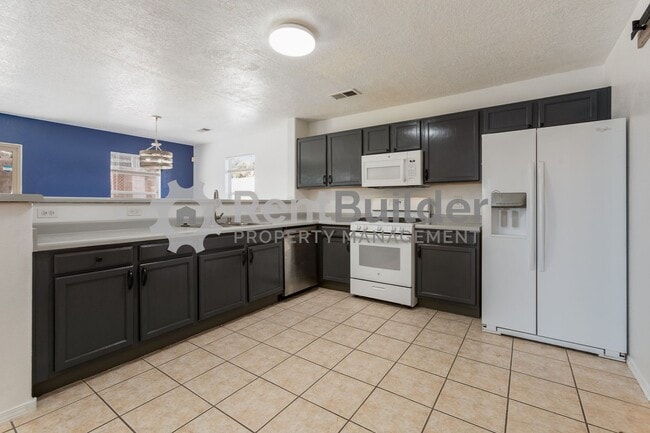 Building Photo - CALL US TODAY AT (505) 892-4400 TO SCHEDULE A CONVENIENT SHOWING