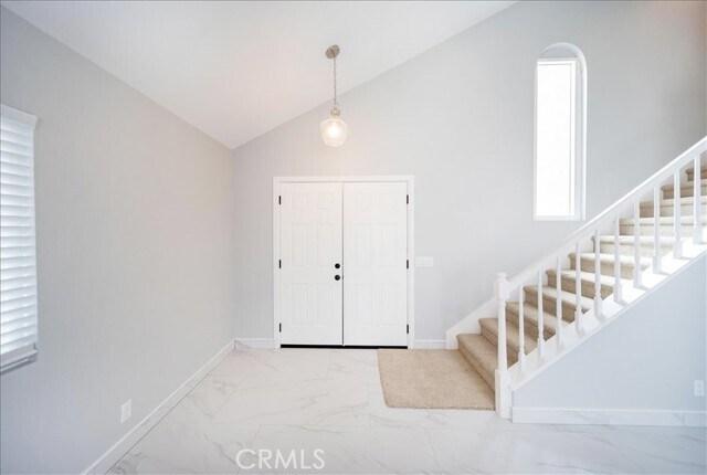 Building Photo - 24687 New Haven Dr
