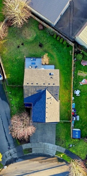 Building Photo - 20505 66th Dr NE