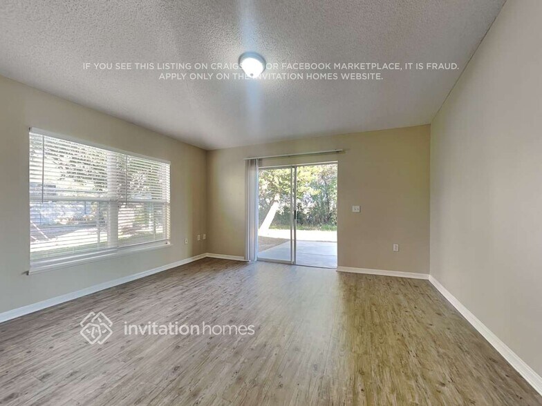 Building Photo - 3055 Elbib Dr