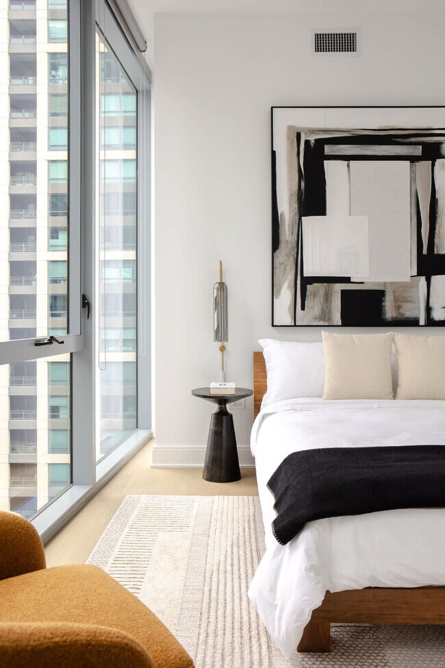 Building Photo - 60 E Randolph St