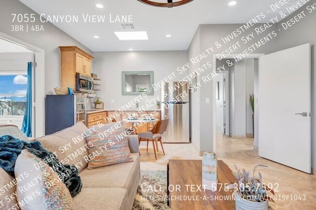 Building Photo - 7055 Canyon View Ln
