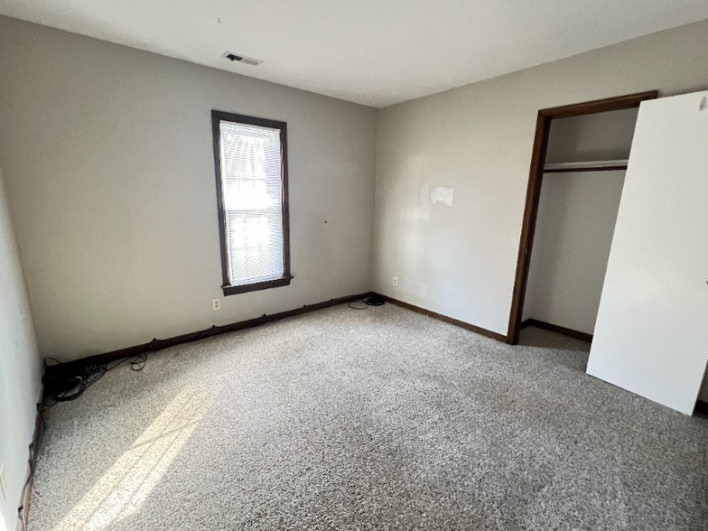 Building Photo - 11906 Lockett Ridge Pl