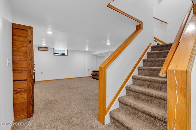 Building Photo - 210 Wingate Ct