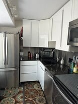 Building Photo - 1243 Beacon St