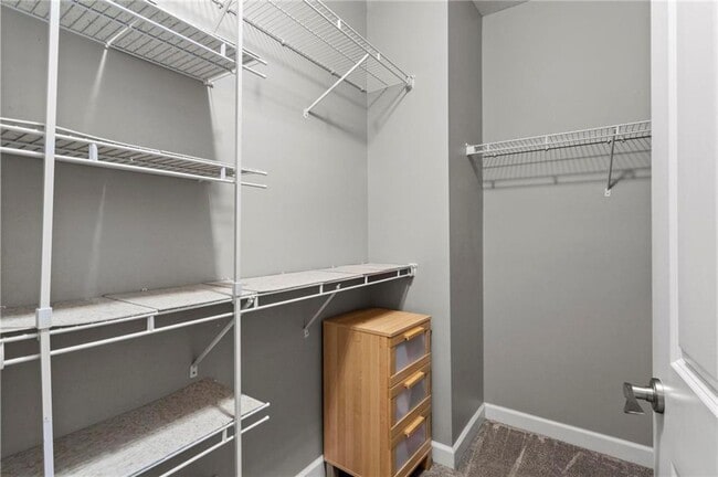 Building Photo - 3714 Ashford Creek Hill NE