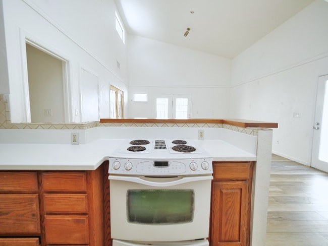 Building Photo - 1937 Gauguin Pl