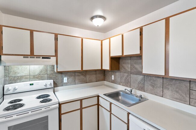 Interior Photo - River Valley Apartments