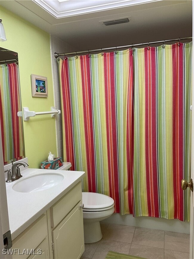 Building Photo - 2600 Gulf Shore Blvd N