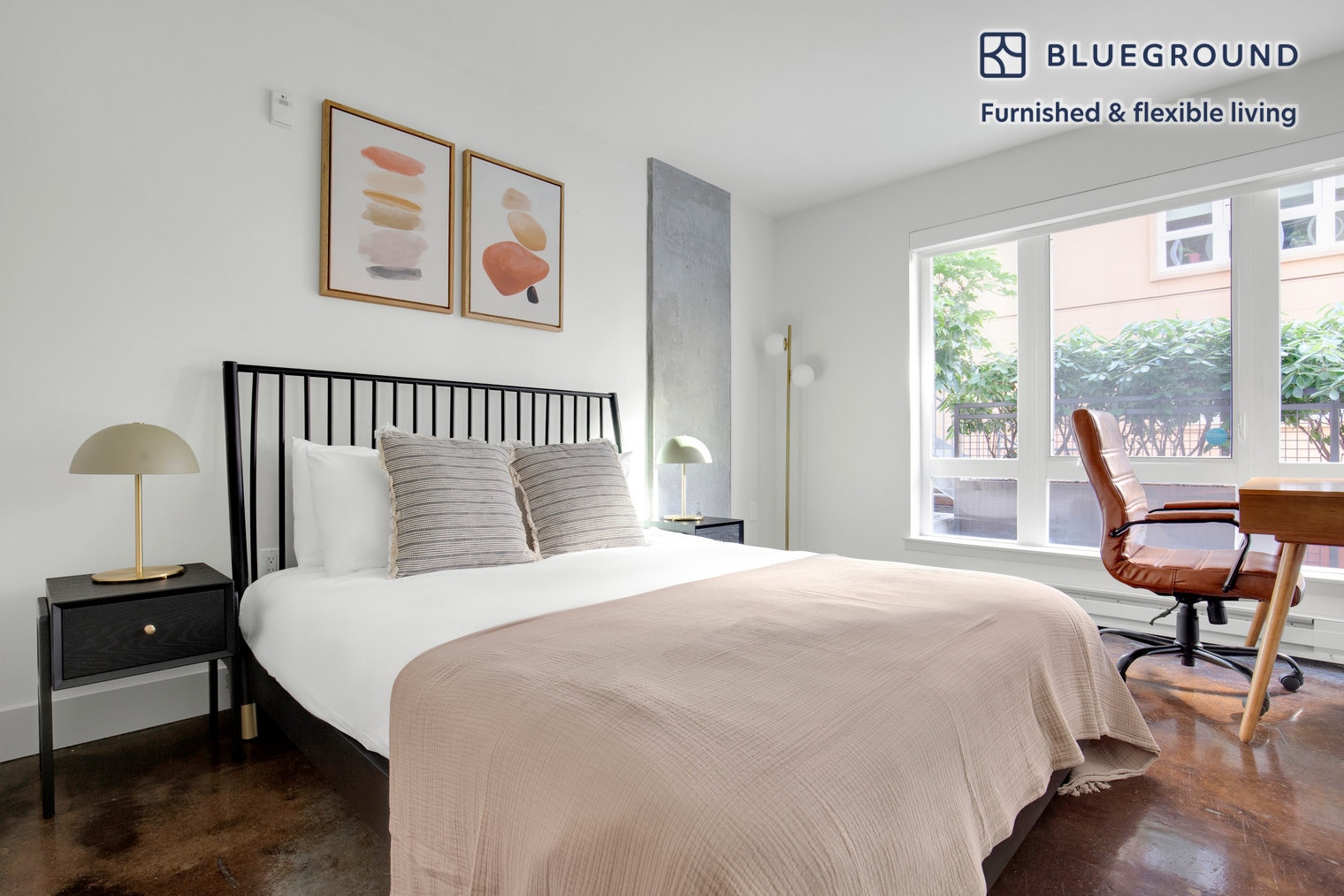 Building Photo - 10595 Main St