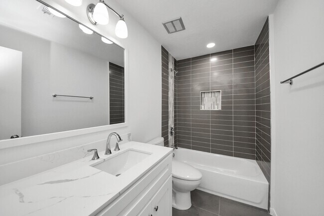 Building Photo - 3614 Almington Ln